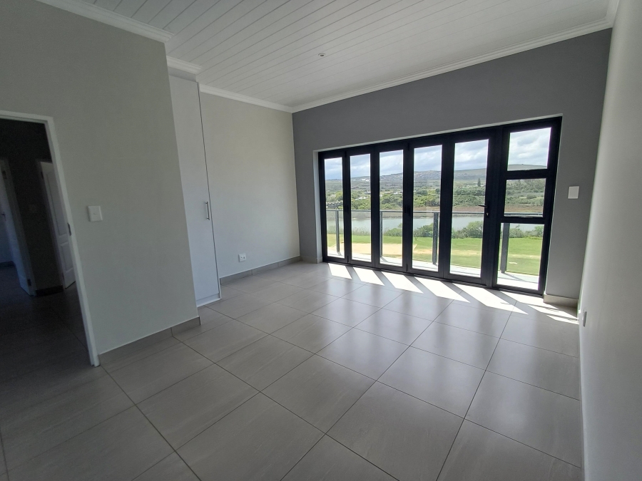 3 Bedroom Property for Sale in Hartenbos Heuwels Western Cape